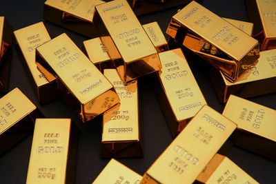 There’s Nothing ‘Precious’ About the Charts of Gold and Silver Prices Here